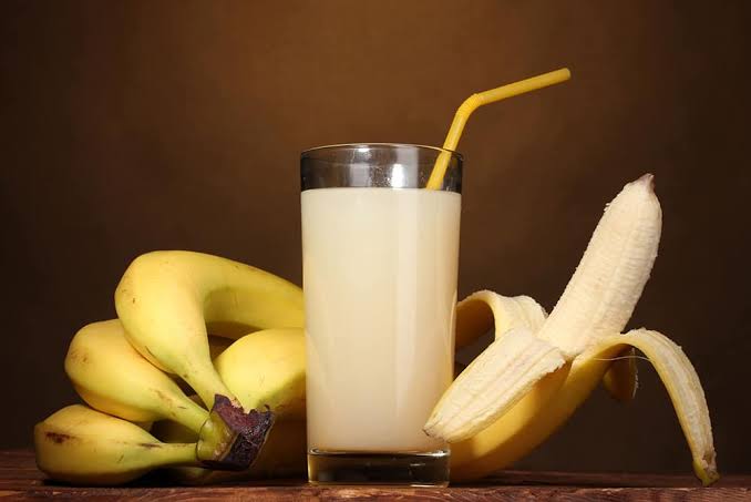 Banana with milk 