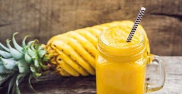 Pineapple smoothie 